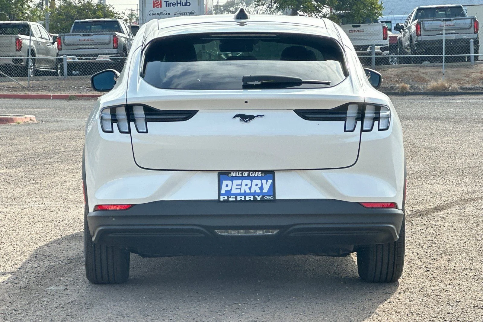 New 2026 Star White Metallic Tri-coat Ford Select image 4