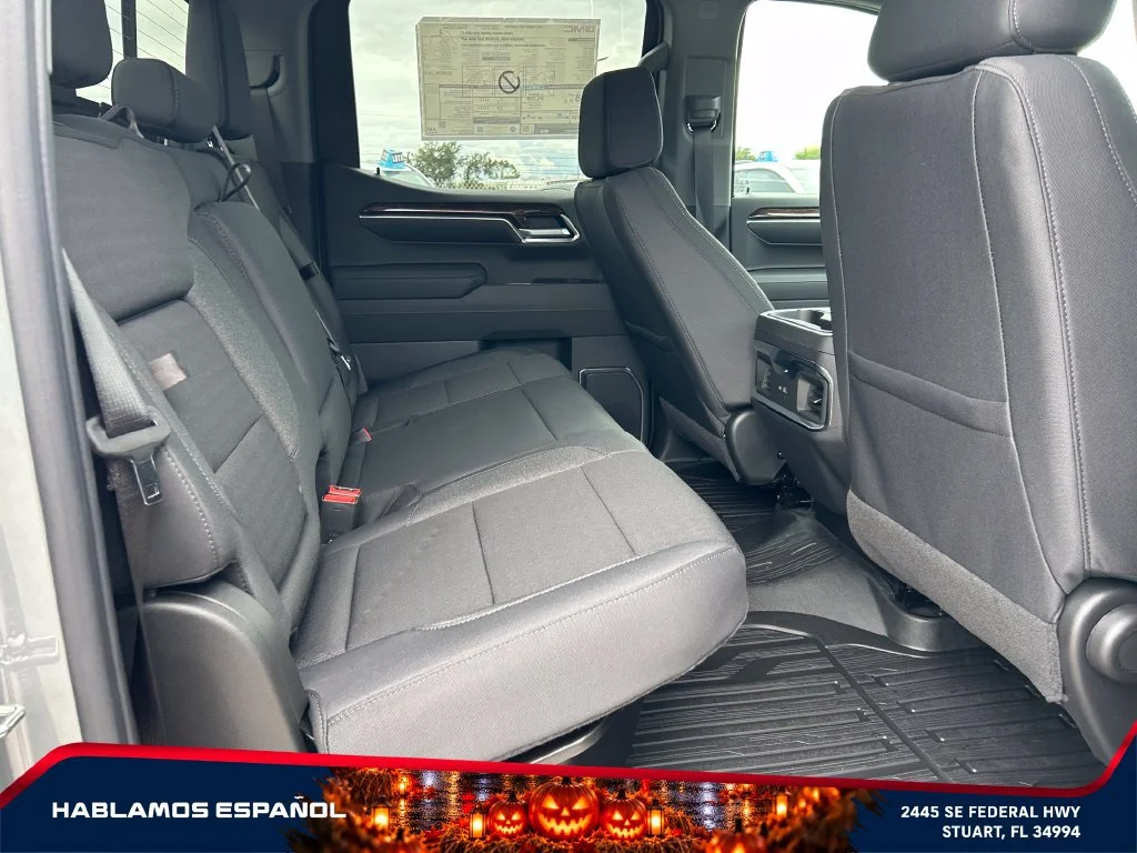 New 2026 Sterling Metallic GMC Elevation image 17