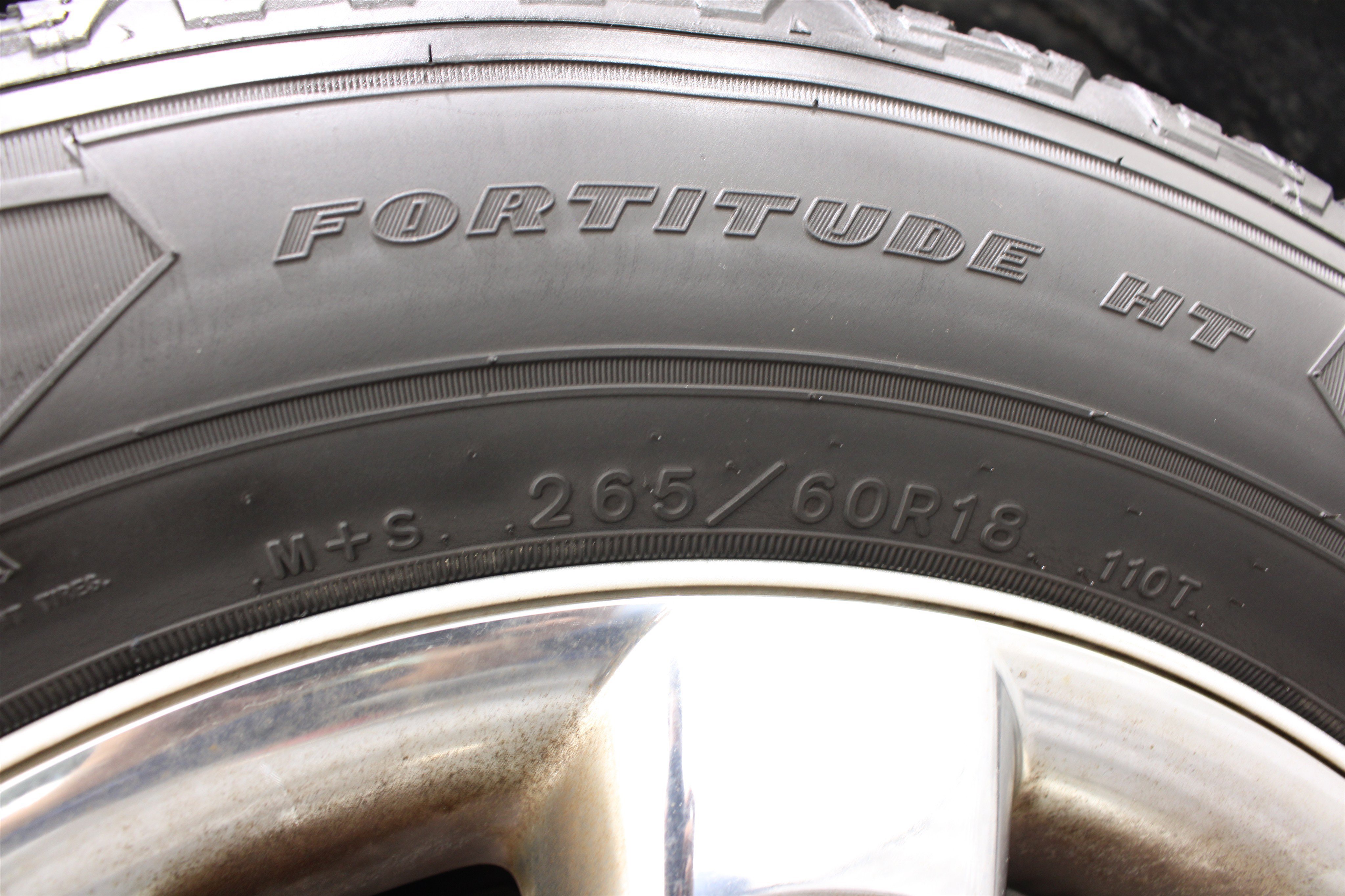 Used 2014 Sterling Gray Metallic Ford XLT image 30