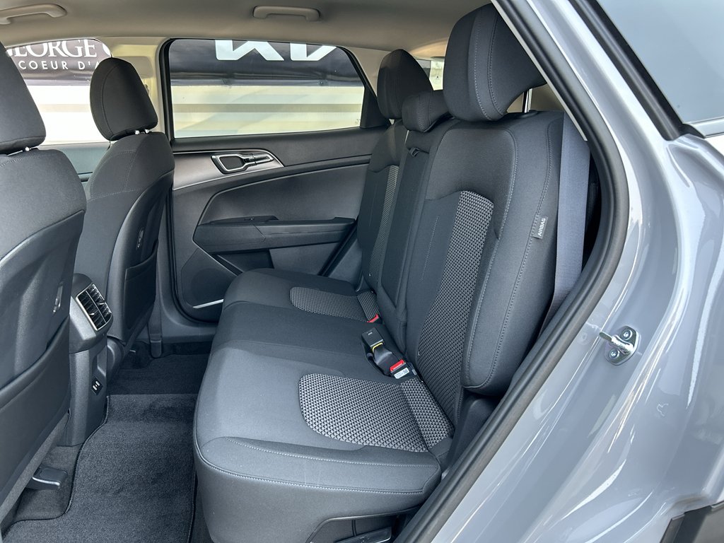 New 2027 Wolf Gray Kia S image 12