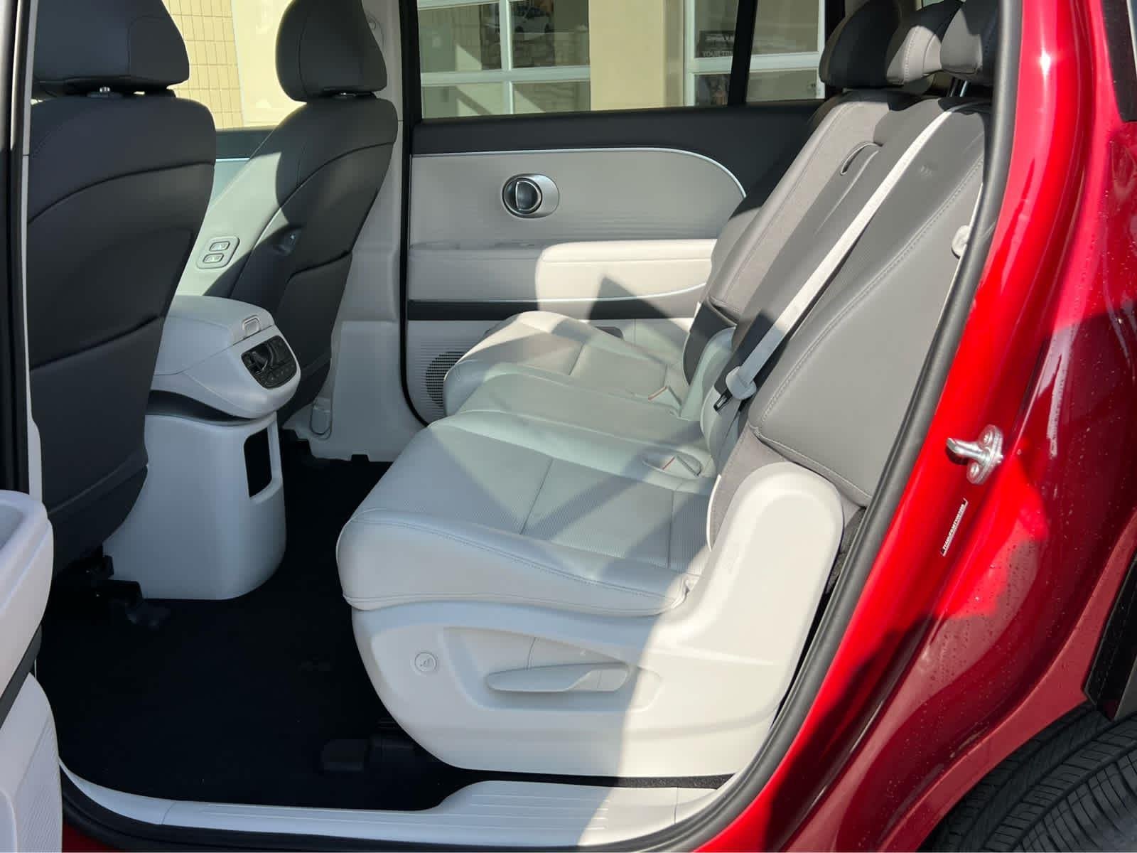 2026 Hyundai IONIQ 9 SEL - Photo 27