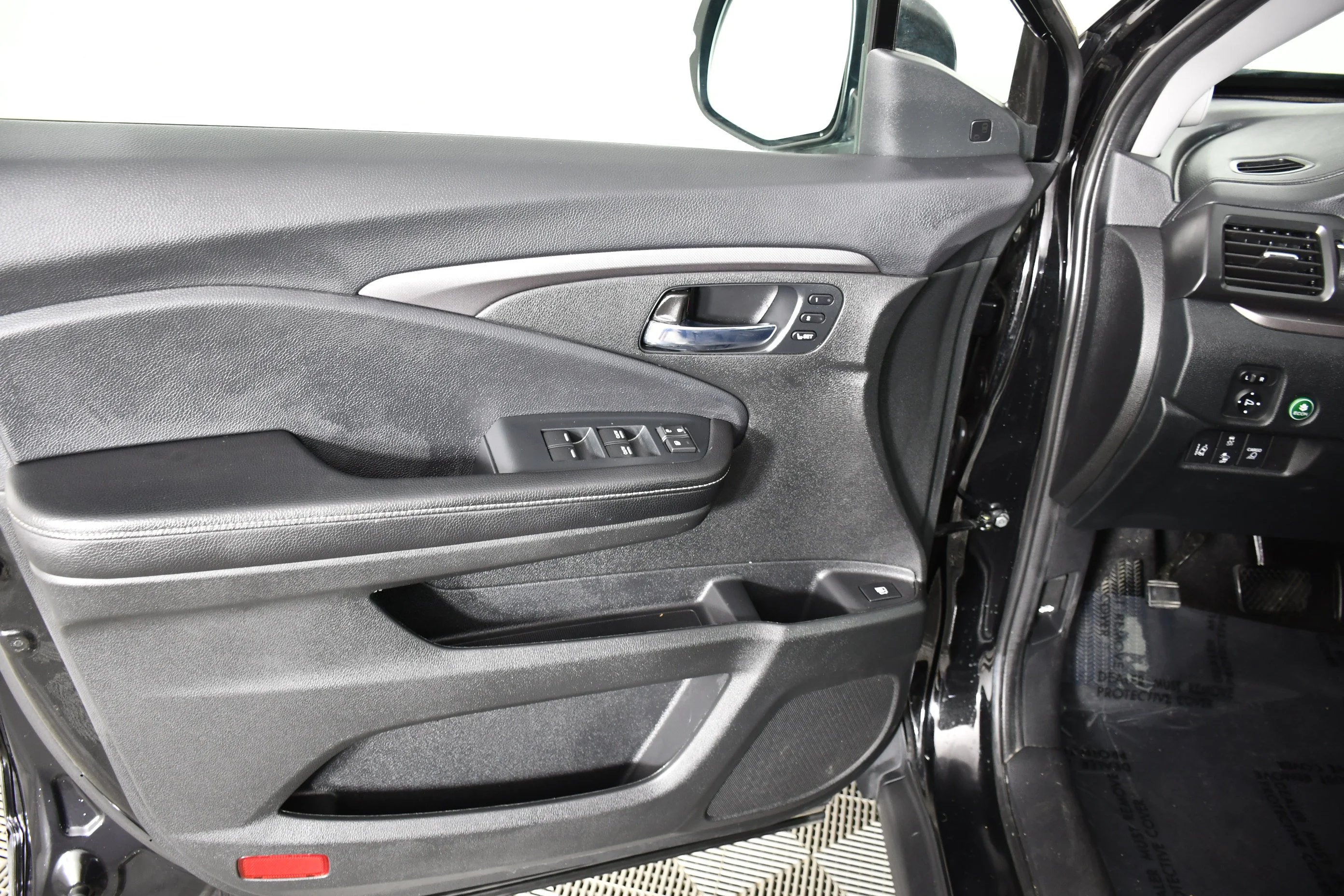 Certified Used 2023 Crystal Black Pearl Honda RTL image 38