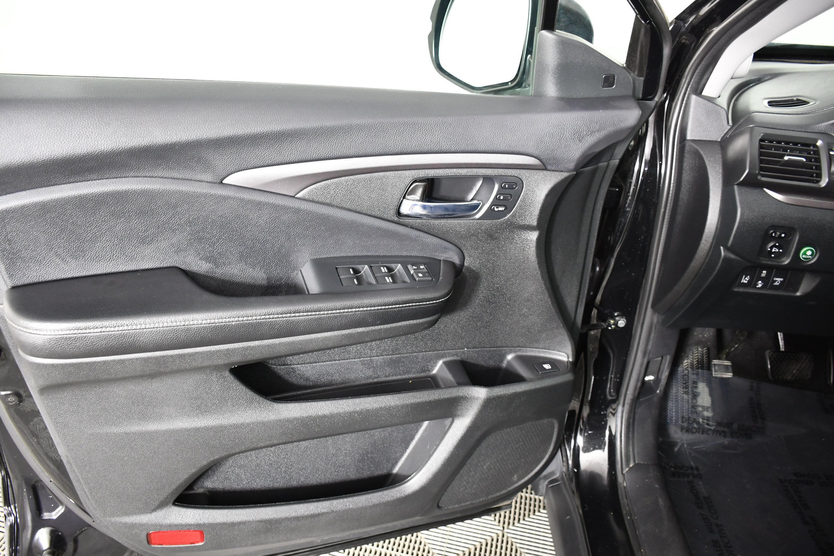 Certified Used 2023 Crystal Black Pearl Honda RTL image 38