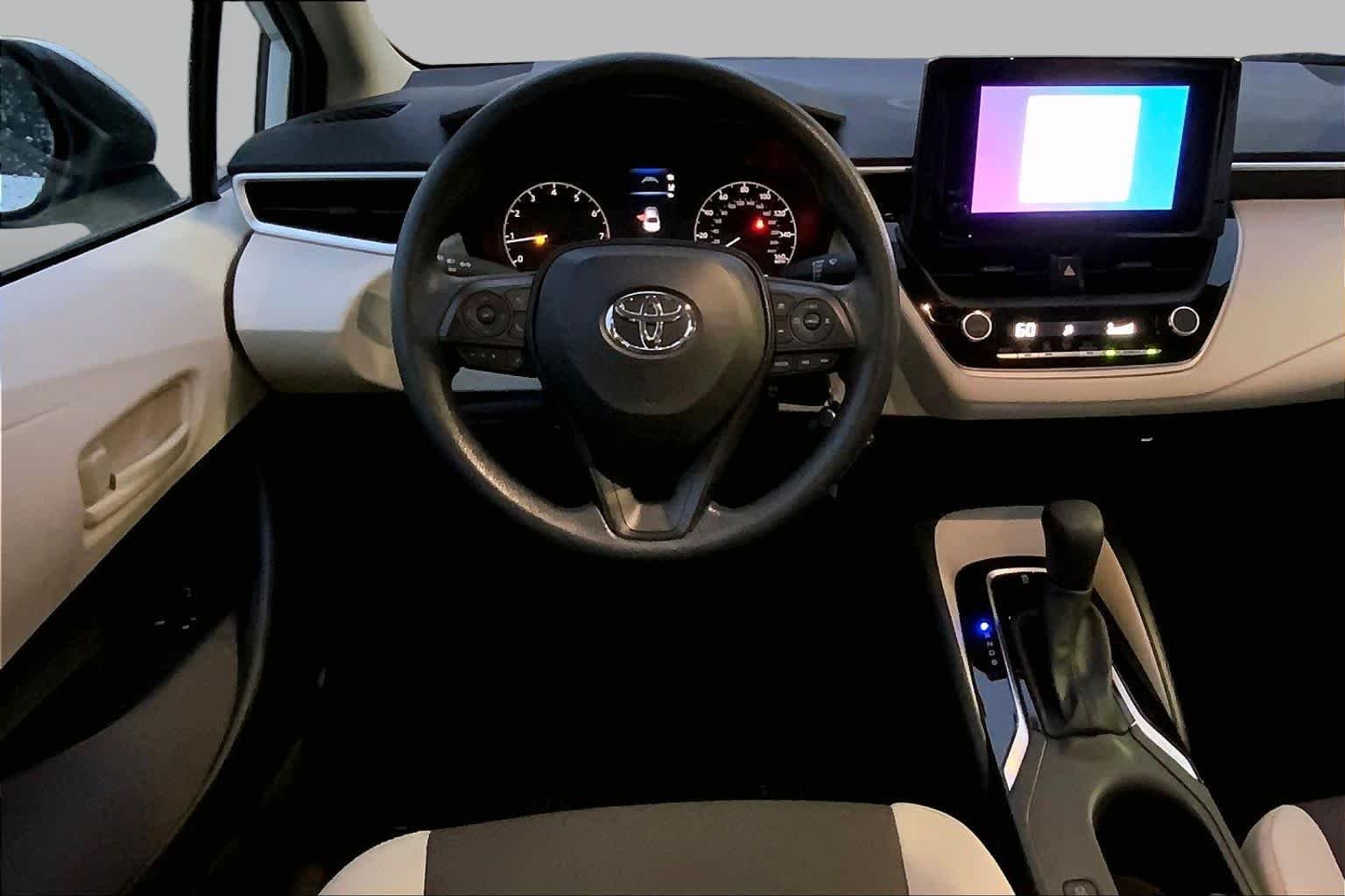 Used 2023 Ice Cap Toyota LE image 6