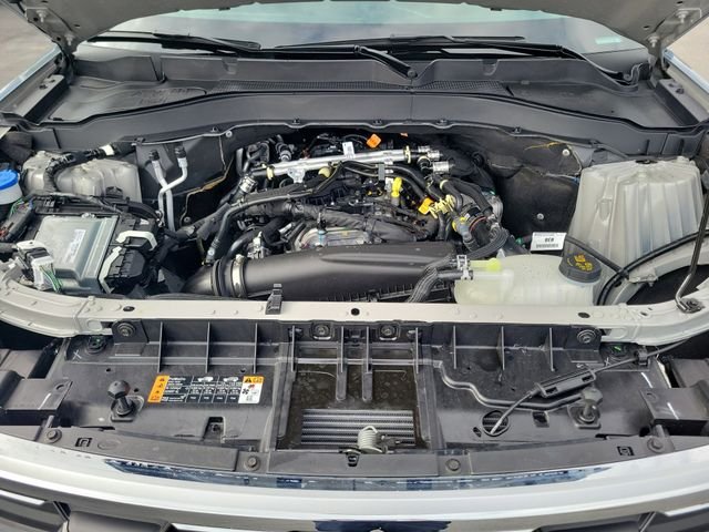 Used 2026 Vapor Blue Metallic Ford Active image 24