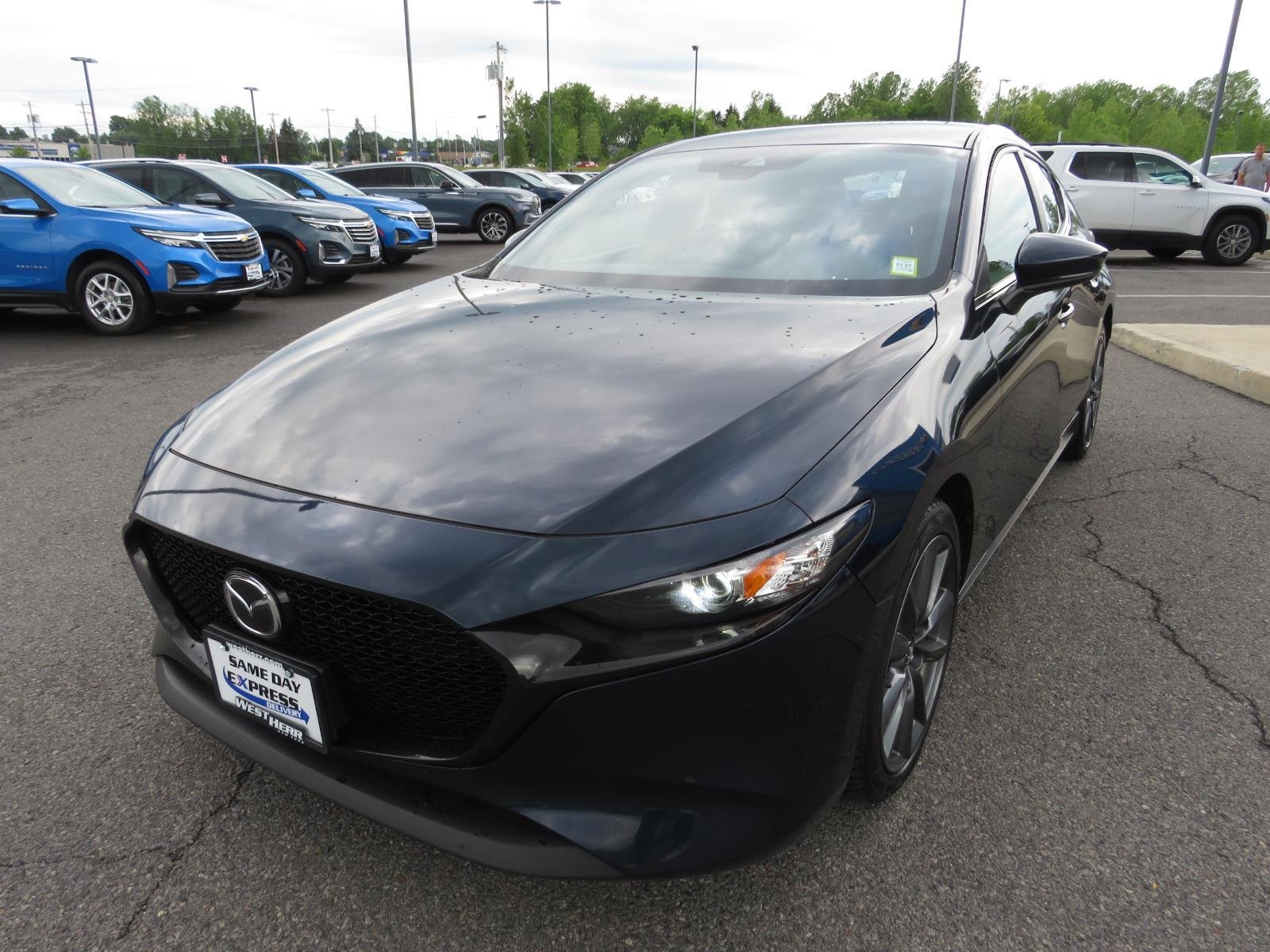 Used 2023  MAZDA  image 13