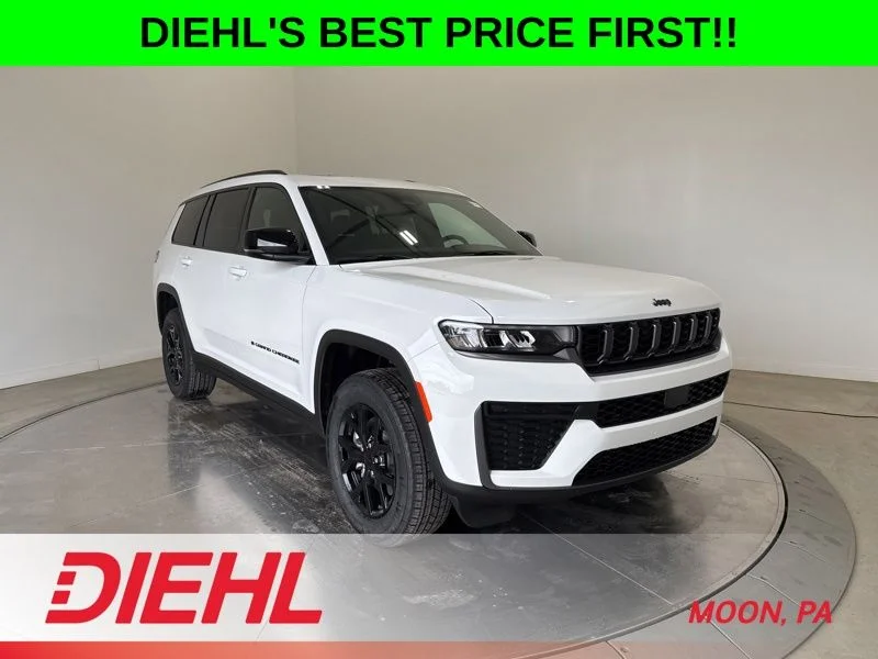 2026 Jeep Grand Cherokee L Laredo Altitude 4x4's photo