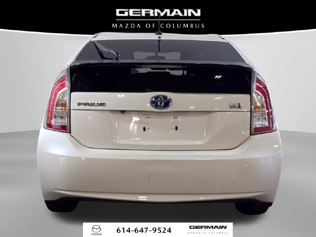 Used 2012 White Toyota Three image 10
