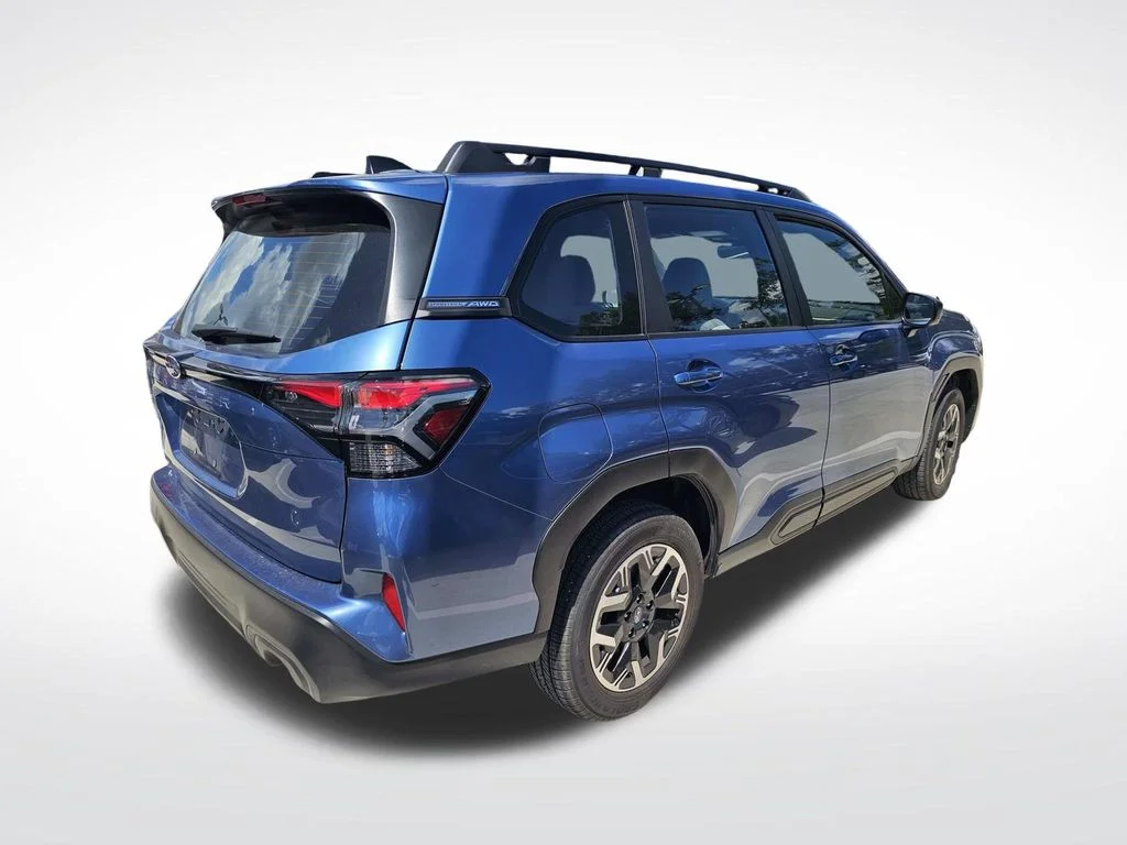 Used 2025 Blue Subaru Base image 19
