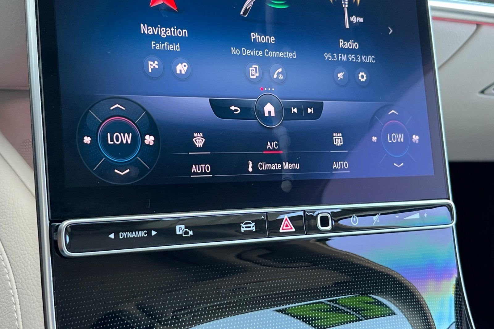 Used 2022  Mercedes-Benz S 580 image 24