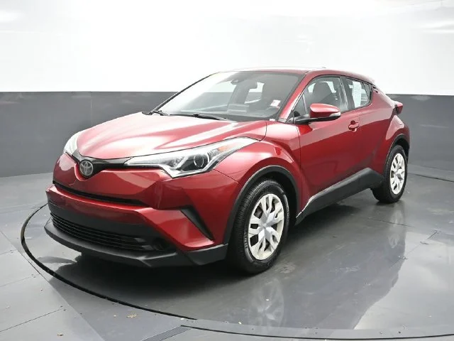 Used 2019 Red Toyota LE image 3