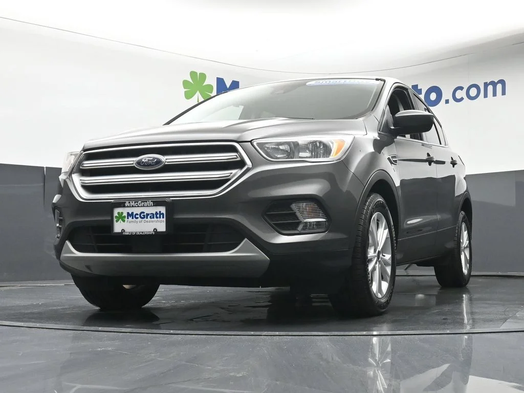 Used 2019 Gray Ford SE image 7