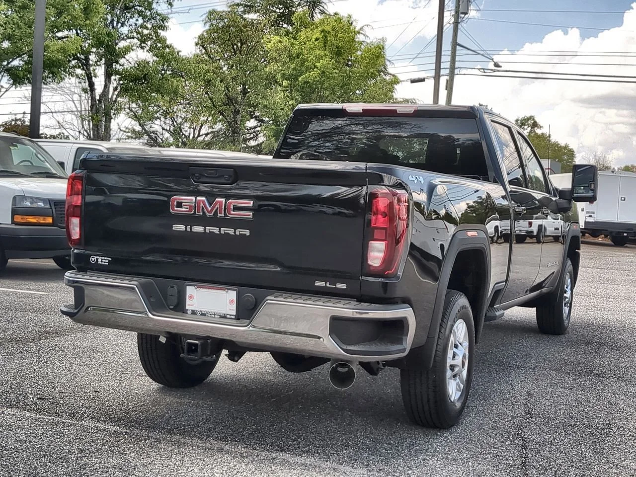 New 2026 Onyx Black GMC SLE image 8
