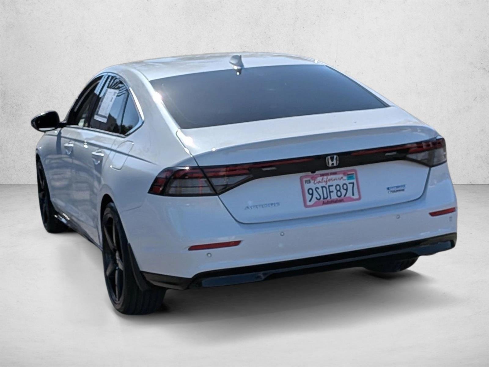 Used 2025  Honda Touring image 8