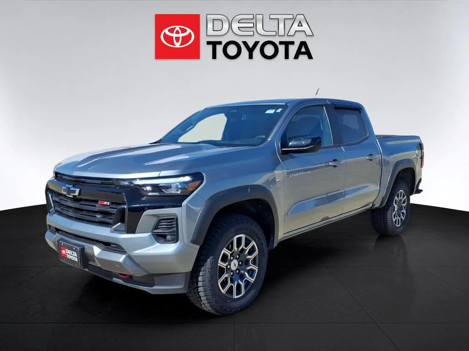 Used 2024 Sterling Gray Metallic Chevrolet 4WD Z71 image 1