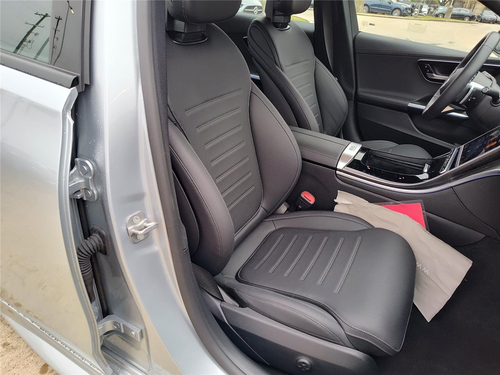 2025 Mercedes-Benz C-Class Sedan C 300 - Photo 21