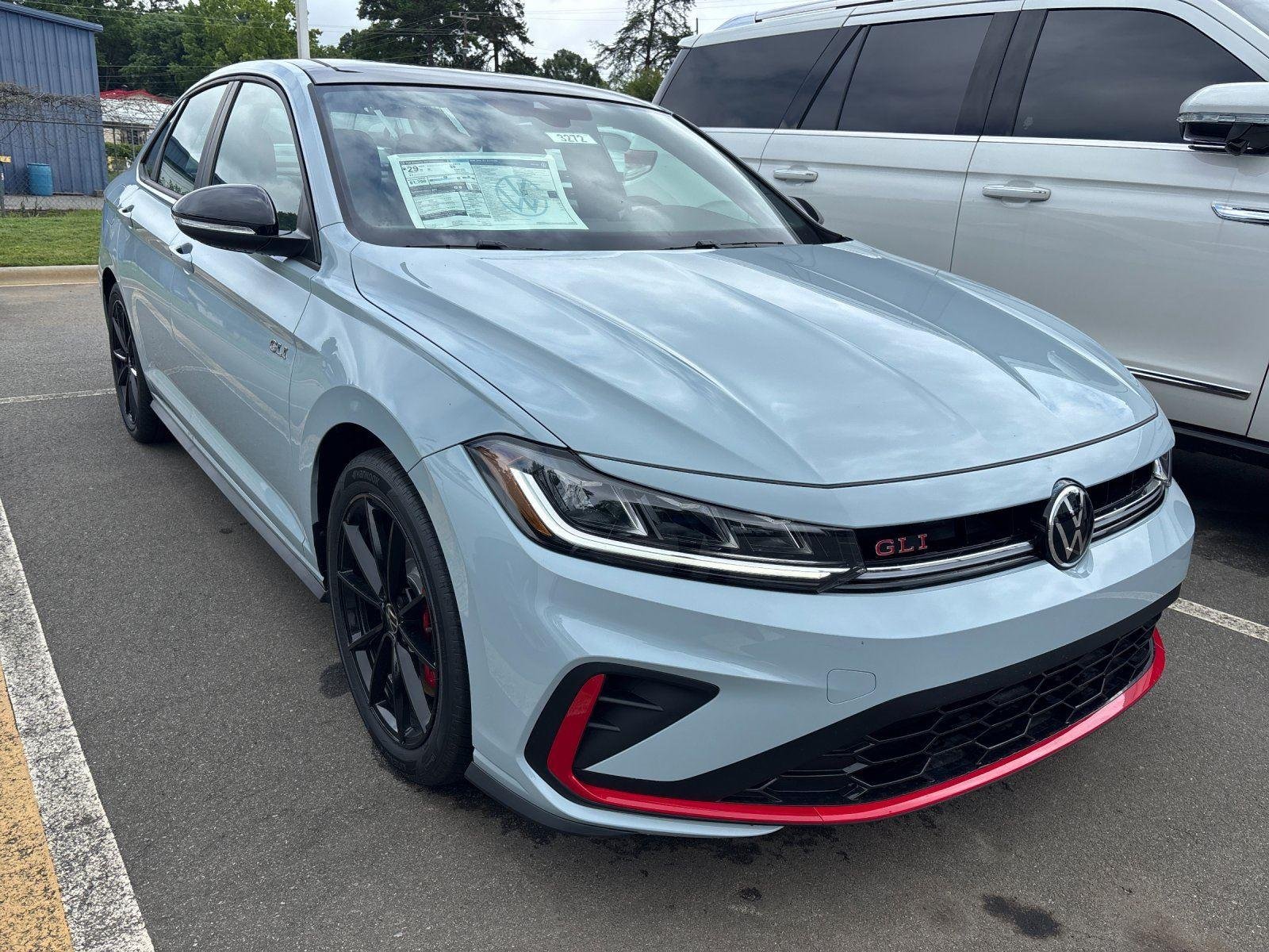 New 2026 Monument Gray w/Deep Black Roof Volkswagen Autobahn image 7