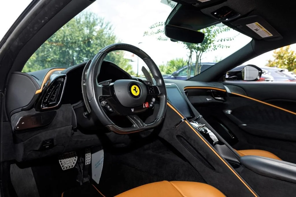 Used 2022 Nero Daytona Ferrari  image 9