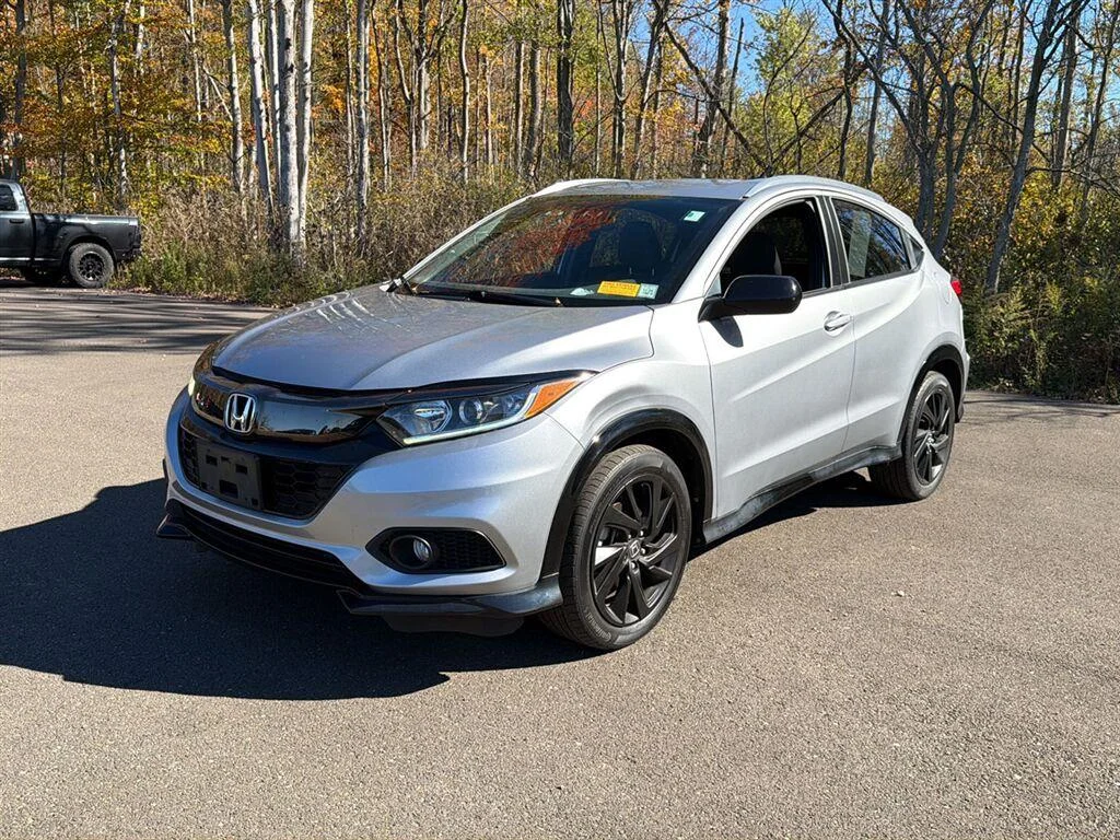 Used 2022 Lunar Silver Metallic Honda Sport image 12