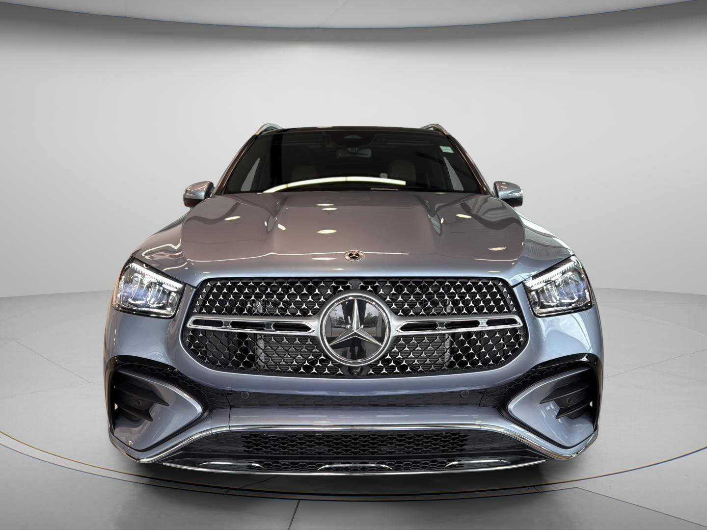 New 2026 MANUFAKTUR Cote d Azur Light Blue Metallic Mercedes-Benz GLE 350 image 7