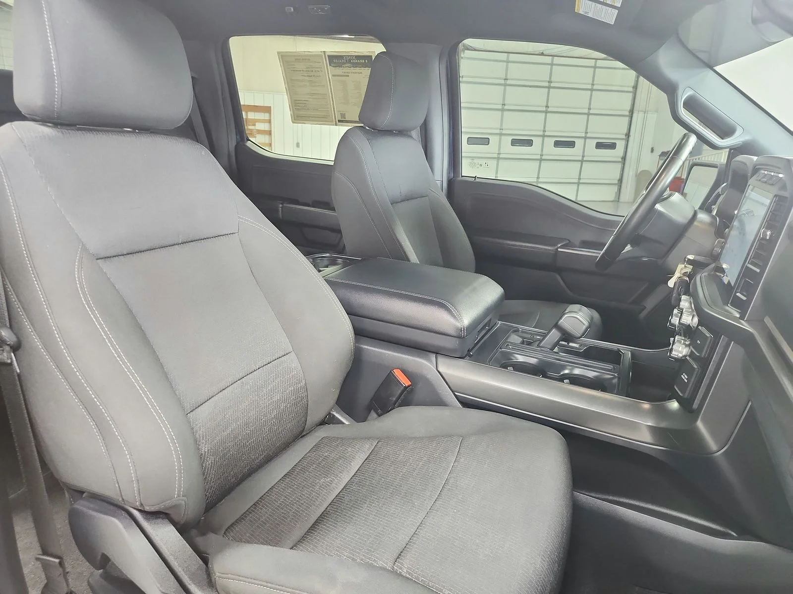 Used 2024  Ford XLT image 38