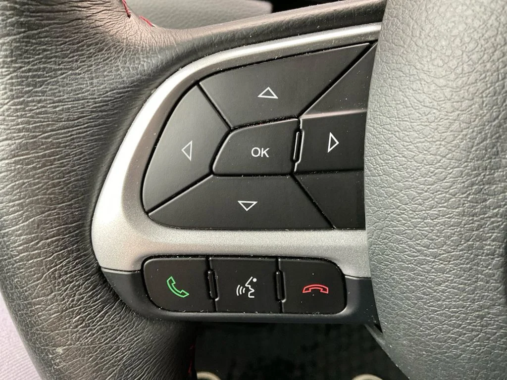 Used 2023 Red Jeep Trailhawk image 34