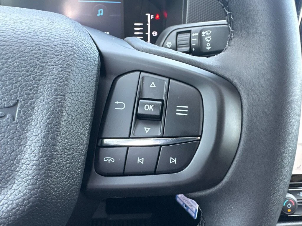 New 2026 Marsh Gray Ford XLT image 18