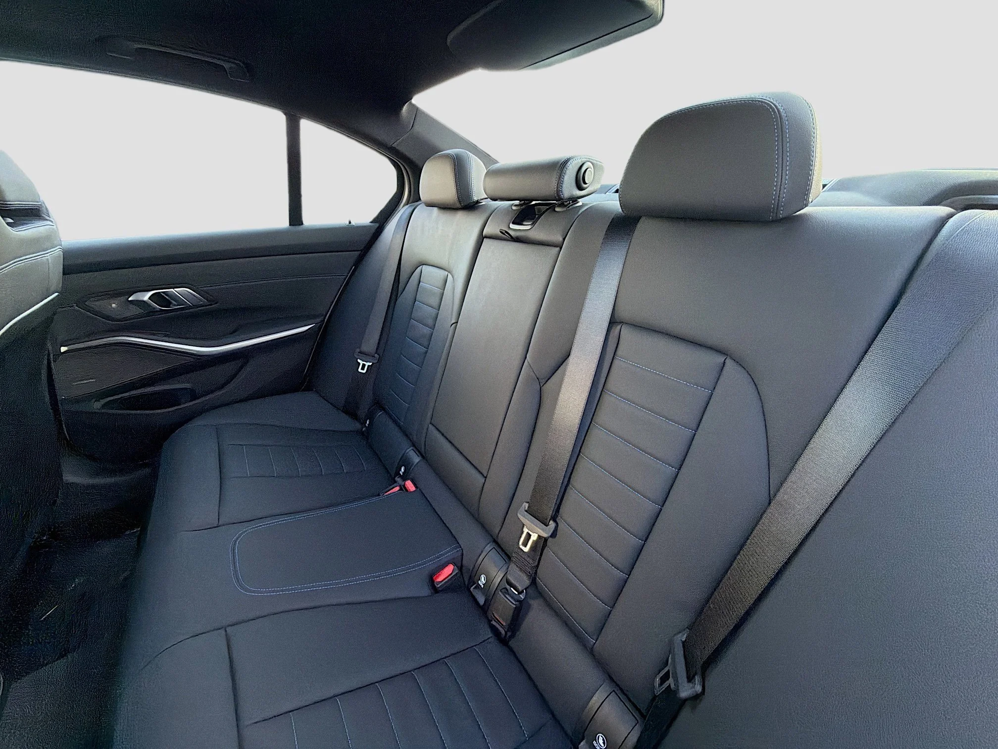 New 2026 Brooklyn Grey Metallic BMW M340i image 21