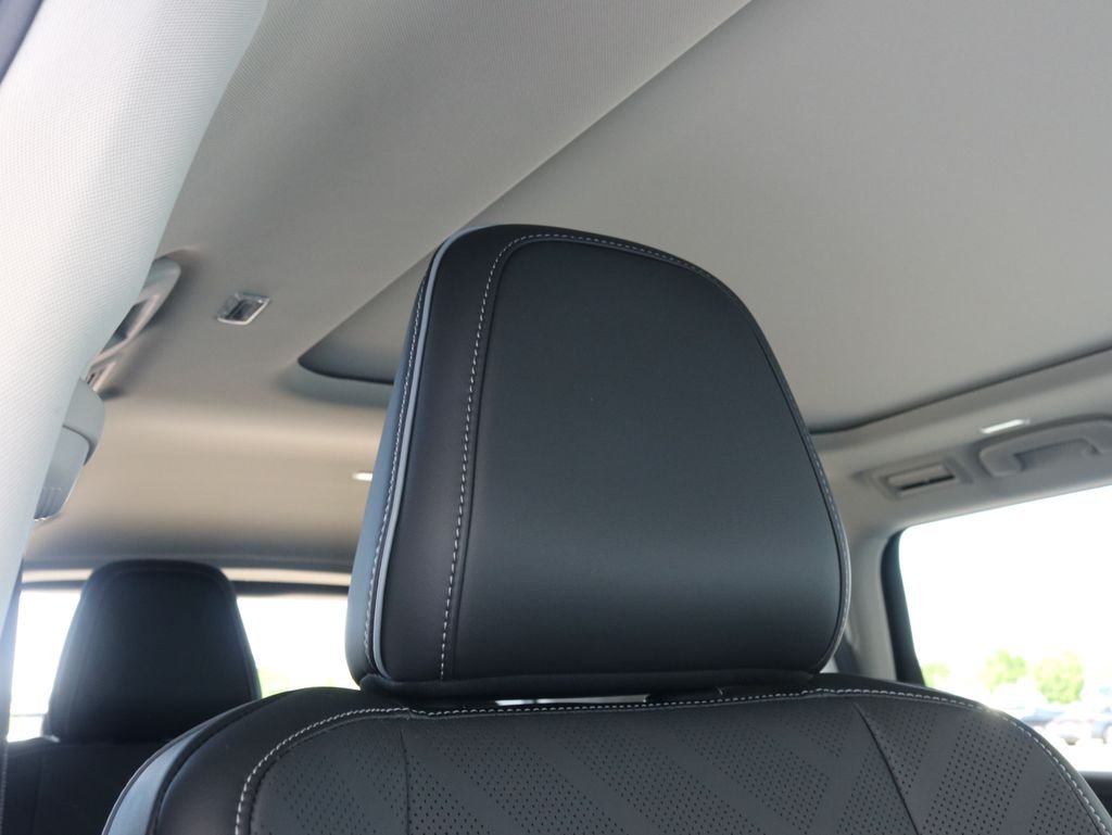 New 2026 BLACK OBSIDIAN INFINITI Luxe 4WD image 54