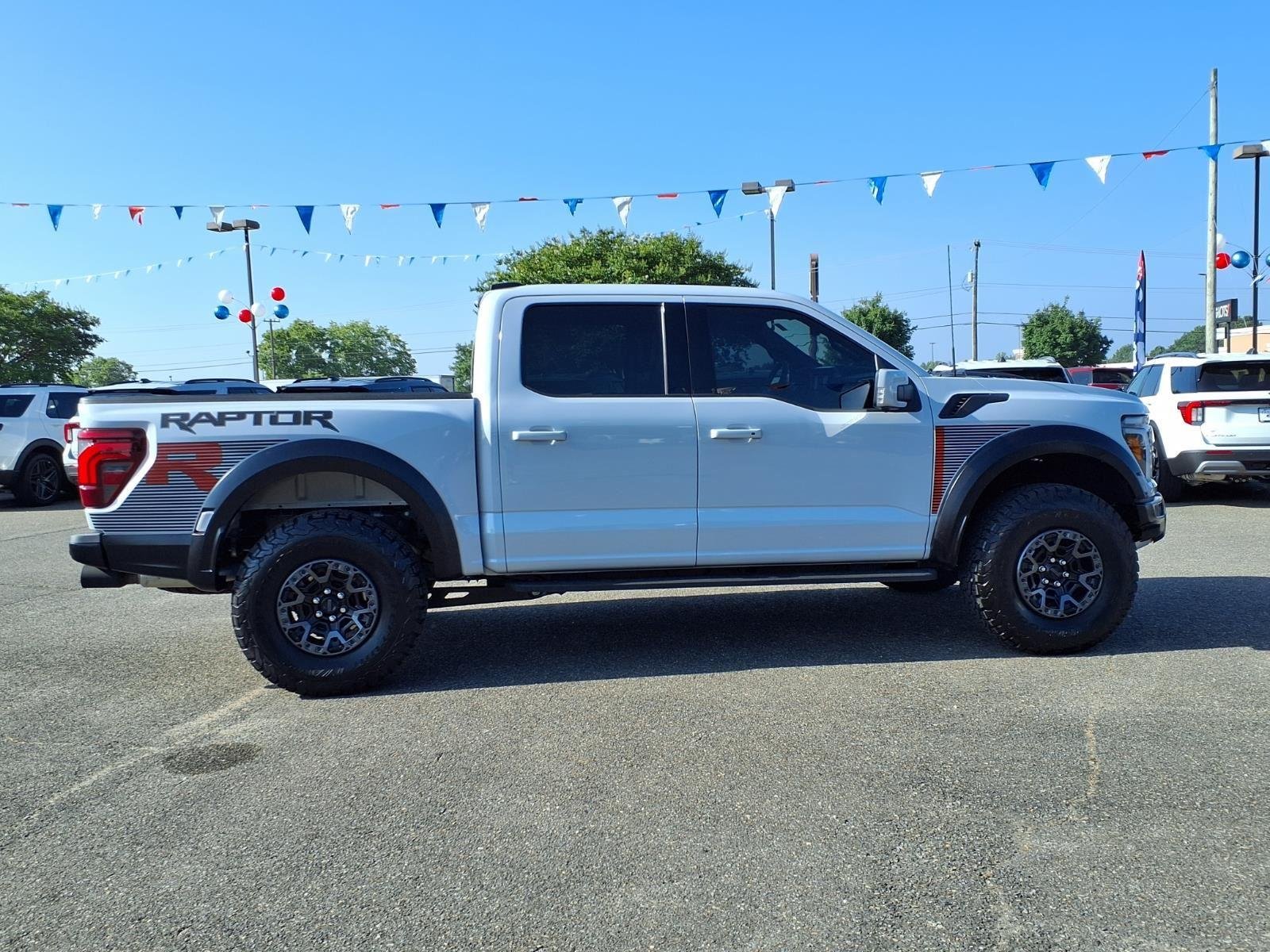 Used 2025 Space White Metallic Ford Raptor image 12