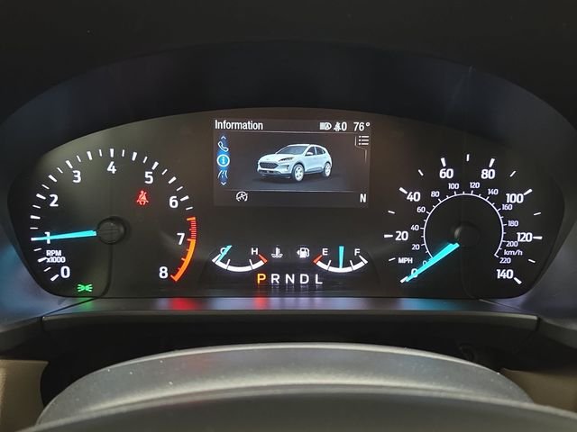 Used 2020 Gold Ford SE image 18