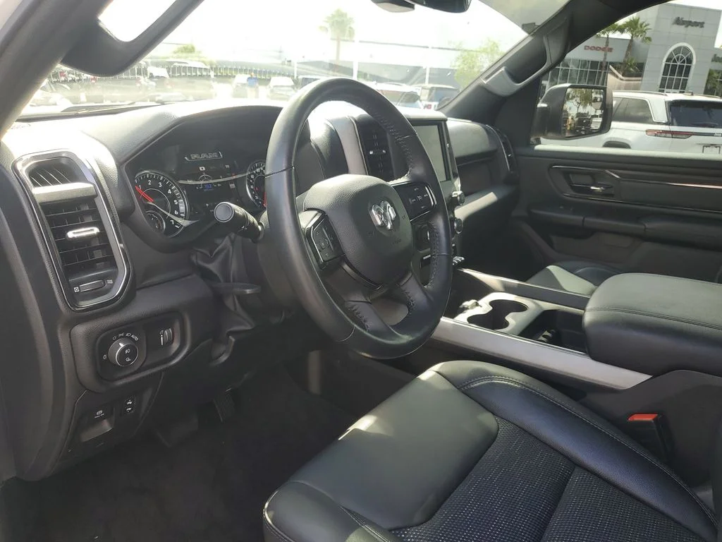 Used 2023 White Ram Big Horn/Lone Star image 9