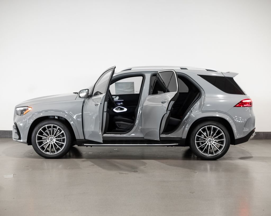 New 2026 MANUFAKTUR Alpine Grey Mercedes-Benz GLE 350 image 3