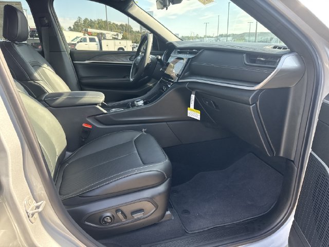 New 2026 Silver Jeep Limited Reserve image 13