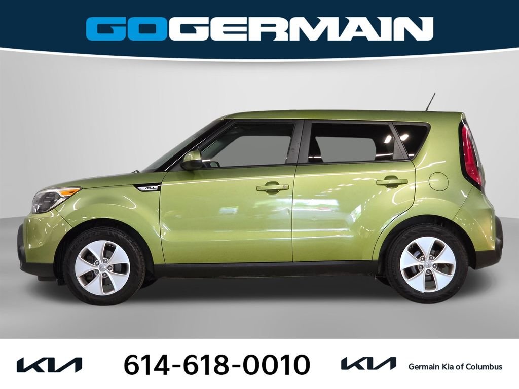 Used 2016 Green Kia Base image 11