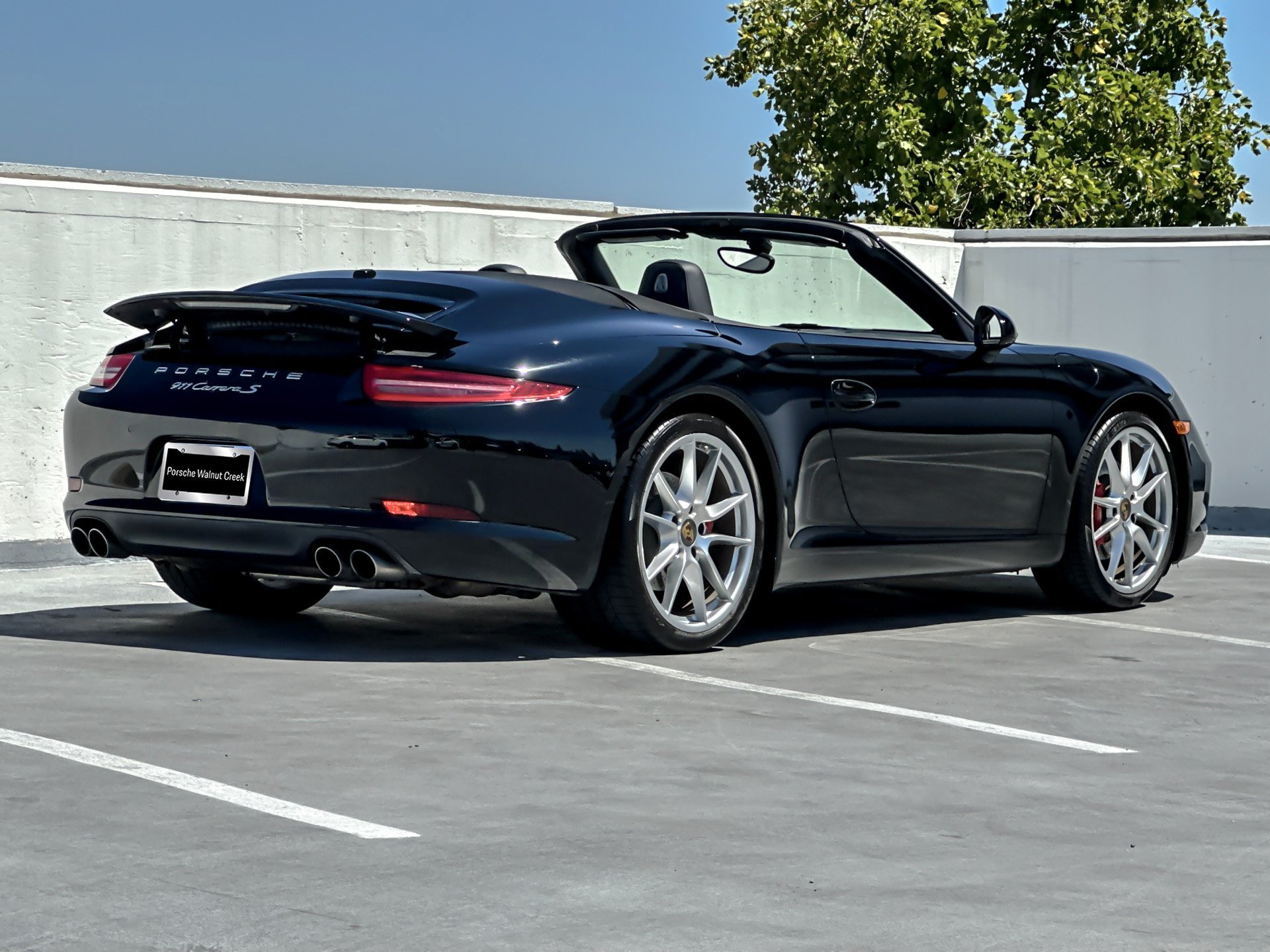 Used 2014 Black Porsche Carrera S image 9