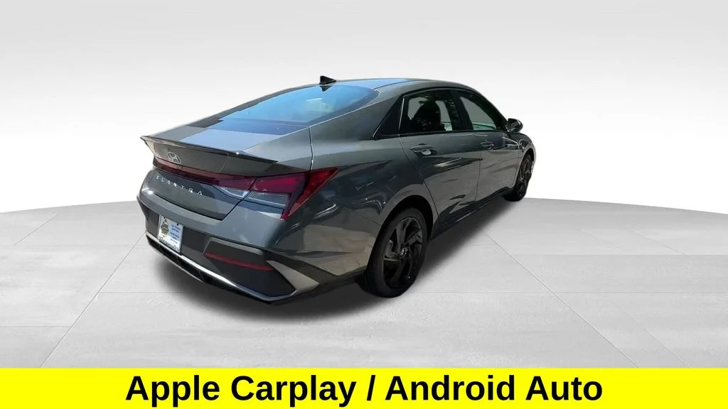 Used 2026 Ecotronic Gray Hyundai SEL Sport image 8