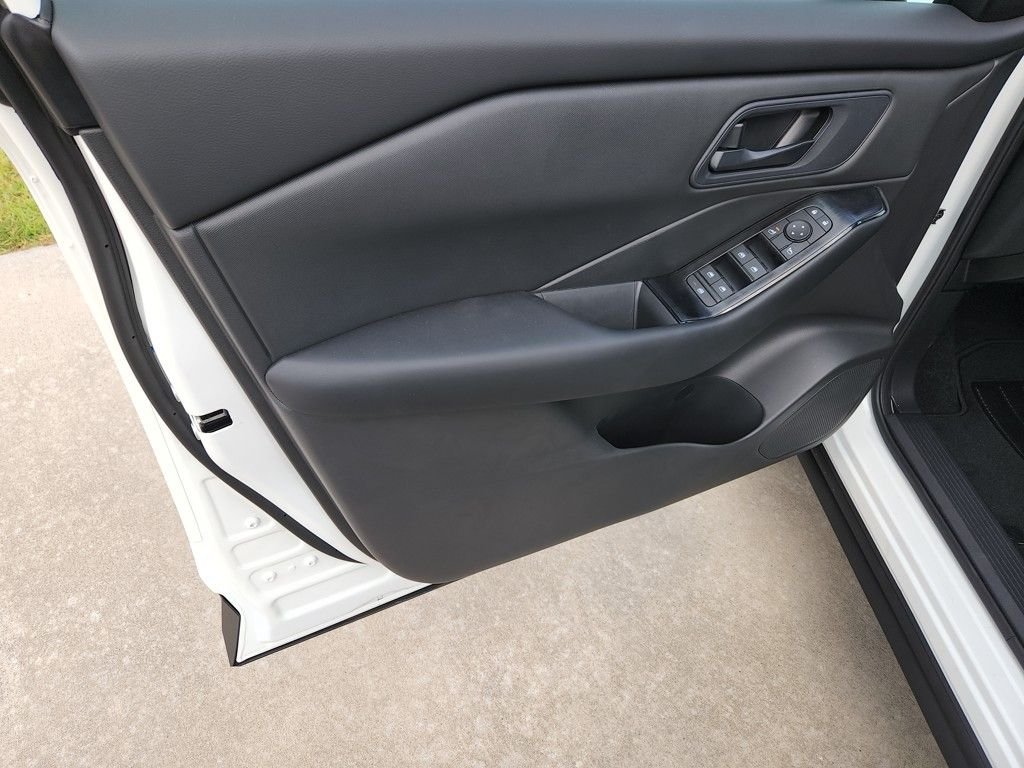 2026 Nissan Rogue S - Photo 19