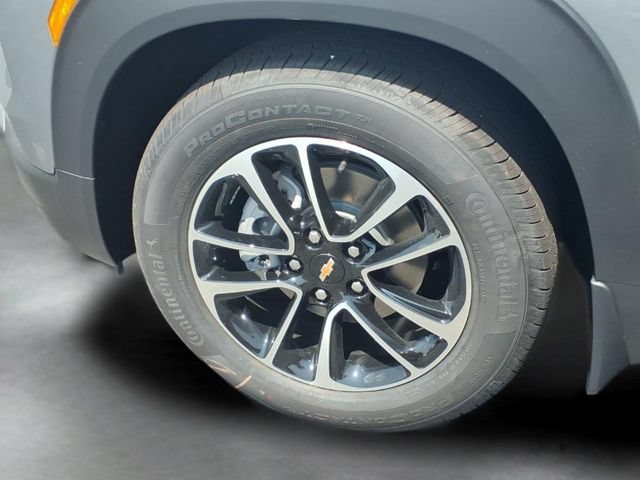 New 2026 Sterling Gray Metallic Chevrolet LT image 15