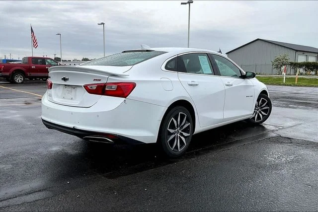 Used 2021 White Chevrolet RS image 4