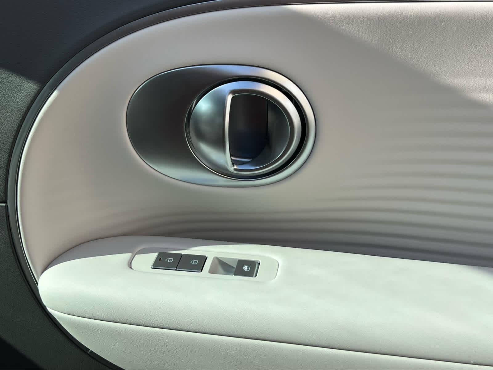 2026 Hyundai IONIQ 9 SEL - Photo 17
