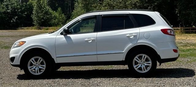 Used 2012 Frost White Hyundai GLS image 6