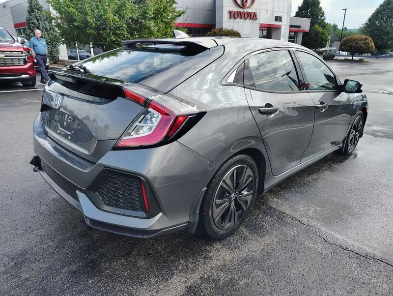 Used 2018 Gray Honda EX image 4