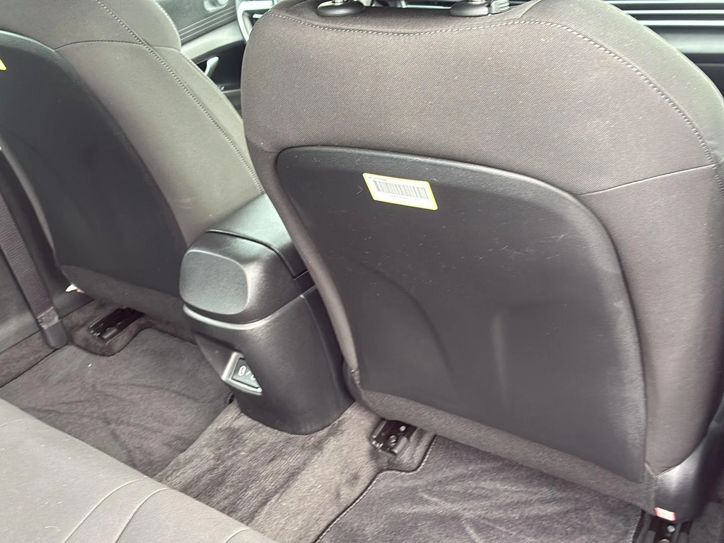 Certified Used 2024 Fluid Metal Hyundai SEL image 17