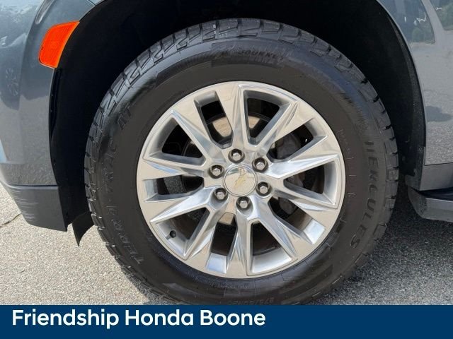Used 2021 Gray Chevrolet Premier image 10