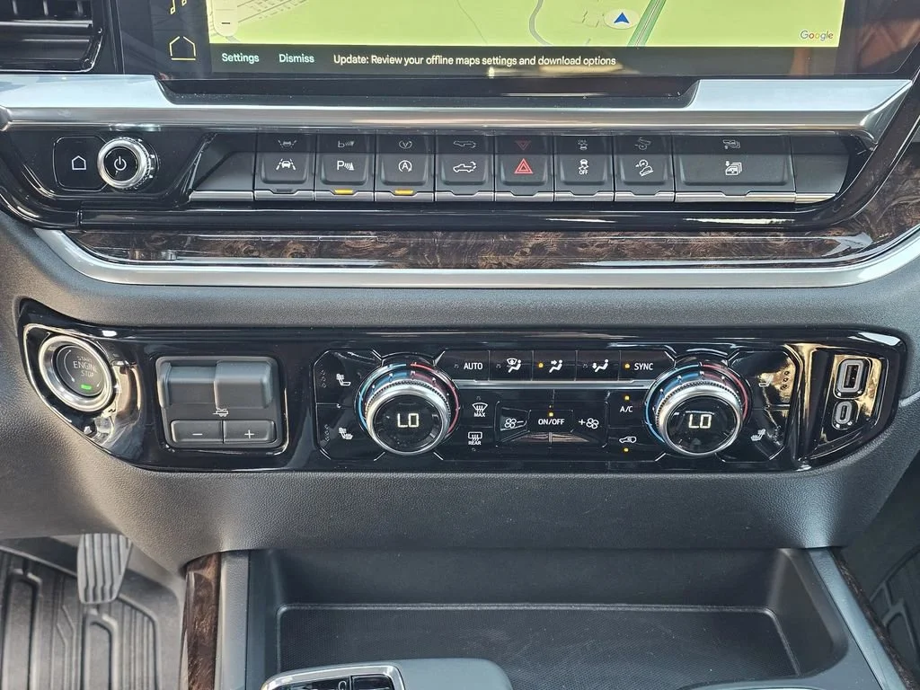 New 2026 Summit White GMC Elevation image 30