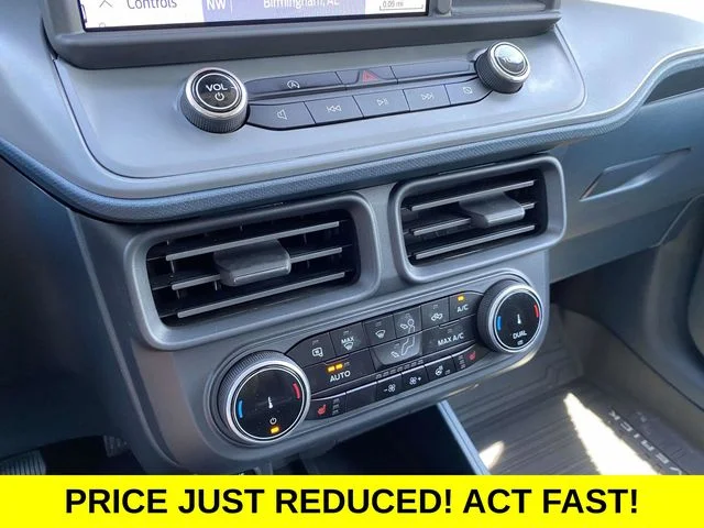 Certified Used 2024  Ford Lariat image 25