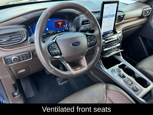 Used 2021 Blue Ford King Ranch image 16