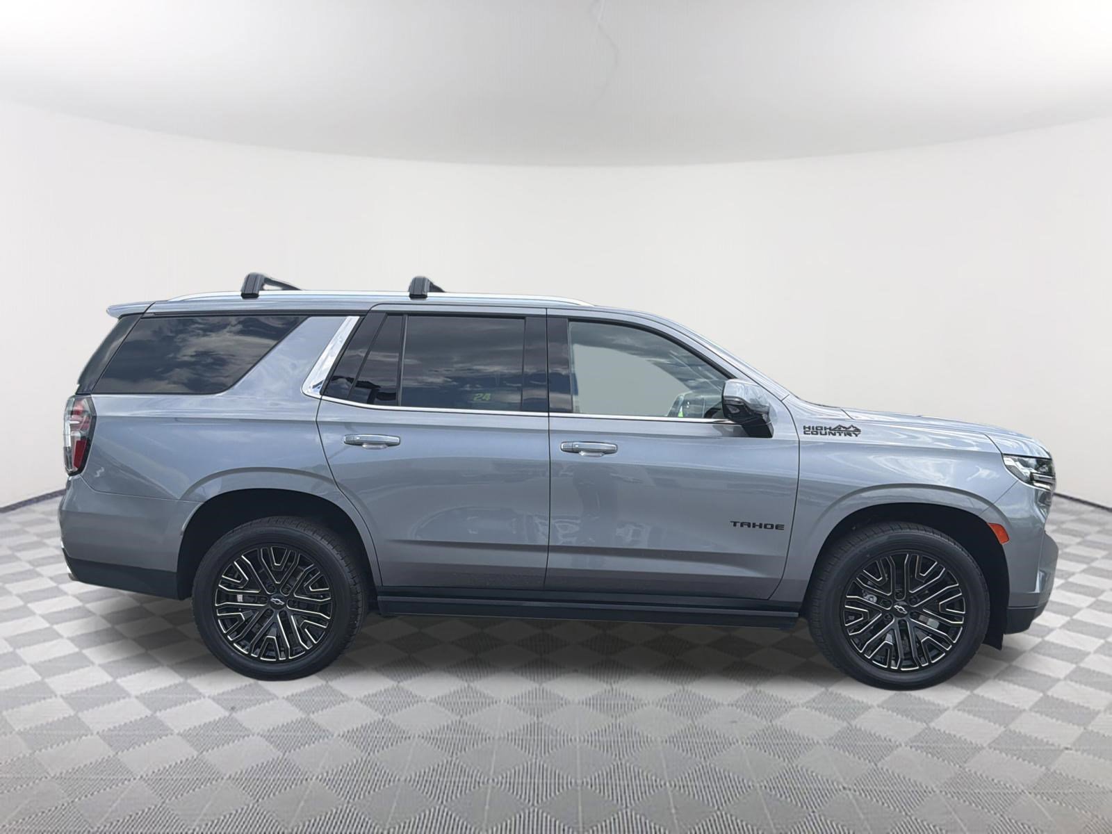 Used 2022 Satin Steel Metallic Chevrolet High Country image 18