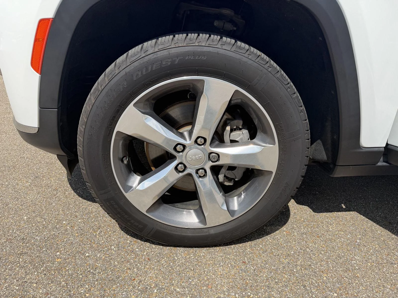 Used 2021 Bright White Clearcoat Jeep Limited image 24